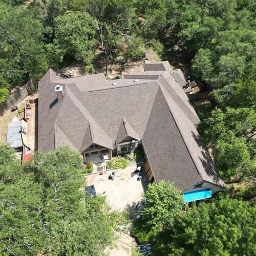 family friend roofing construction 2026 02 10T22 18 12.904931Z 44743